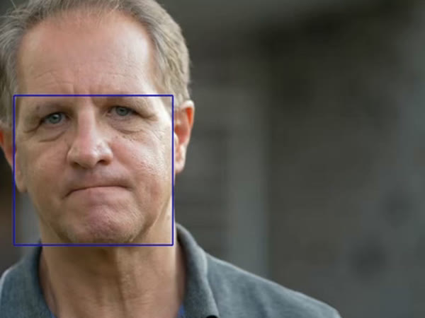 Face tracked for the AI age effect on the Color page